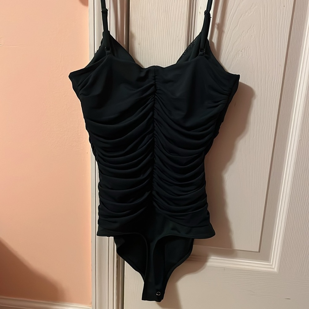Express Sculpting Bodysuit - Picture 5 of 7